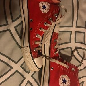 red converse